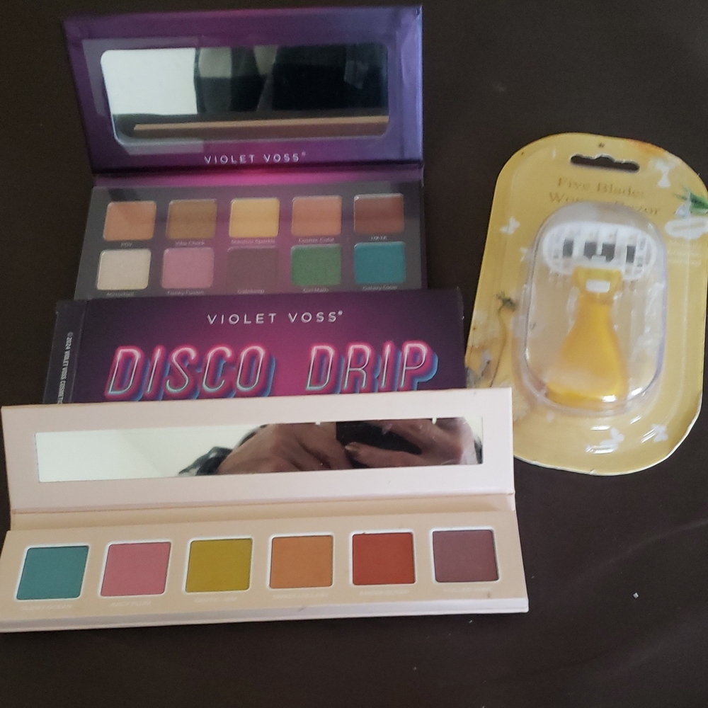 Violet Voss Colorful Eyeshadow Palette , Be Brave Hybrid Palette, 5 Blade Razor